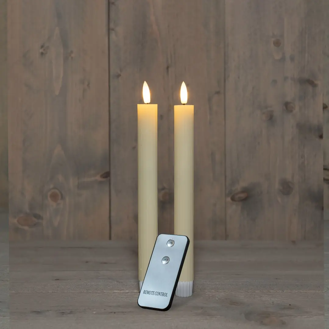 B.O. 2Pcs 3D Wick Ivory Ribbel Taper Candle kaars 23 cm Rustic Wax Anna's Collection