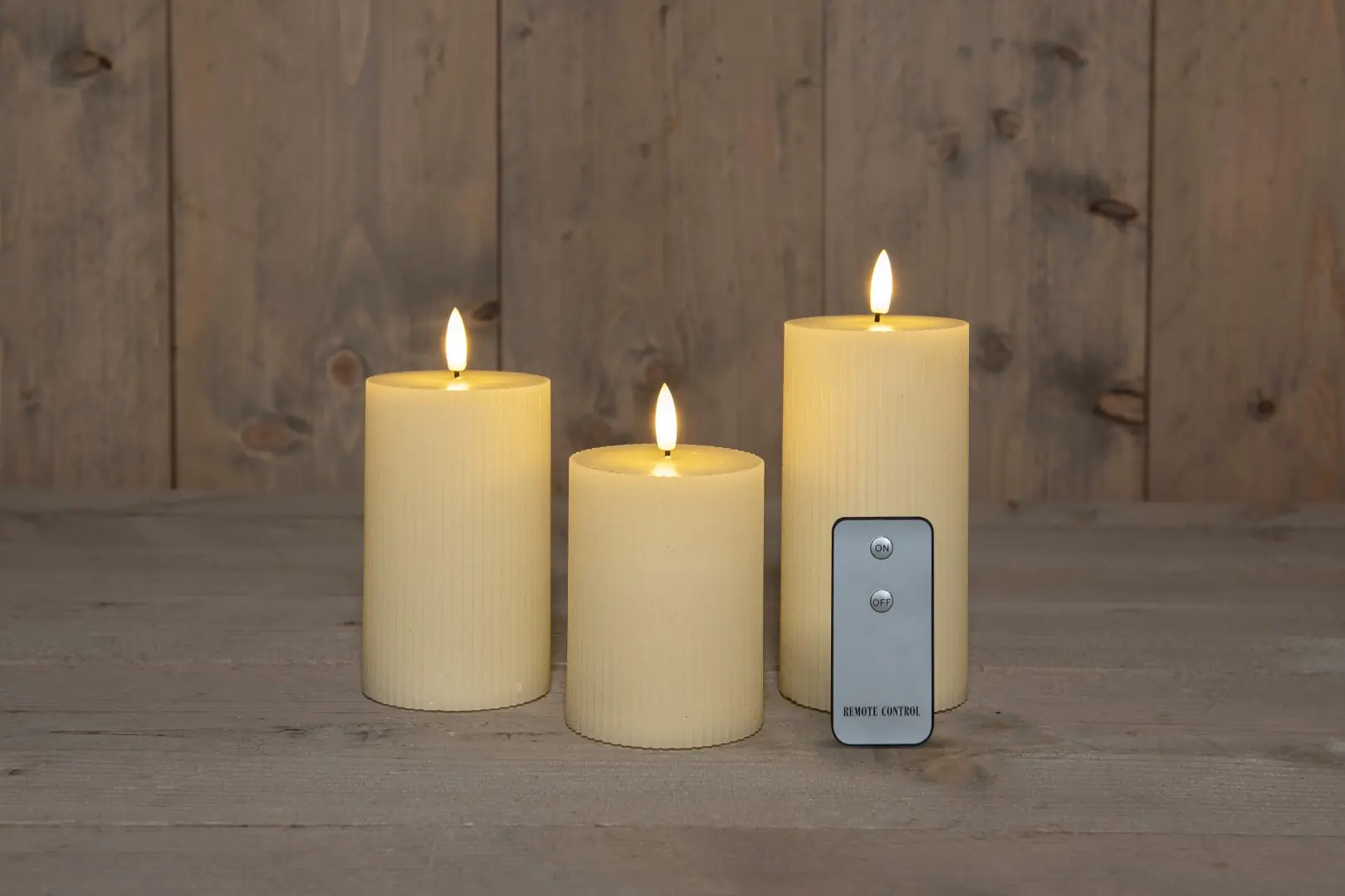 B.O. 3Pcs 3D Wick Ivory Ribbel Candle kaars 7,5X1012,515 cm Rusti Anna's Collection
