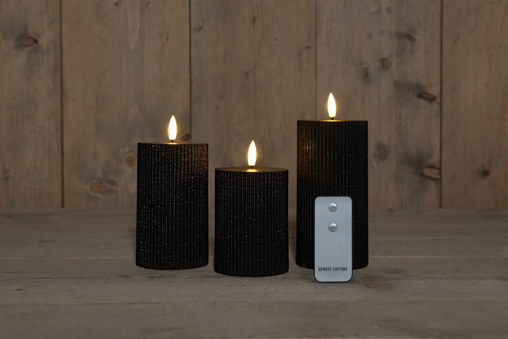 B.O. 3Pcs 3D Wick Black Ribbel Candle kaars 7,5X1012,515 cm Rusti Anna's Collection