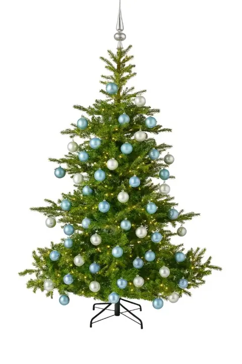 Grandis Fir groen prelit vanaf 150 cm hoog kunstkerstboom opgemaakt met piek, blauw & zilver Everlands